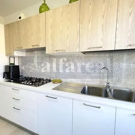 Διαμέρισμα Timo, Ristrutturato, Vicino Al Mare, Con Garage! By Alfareal